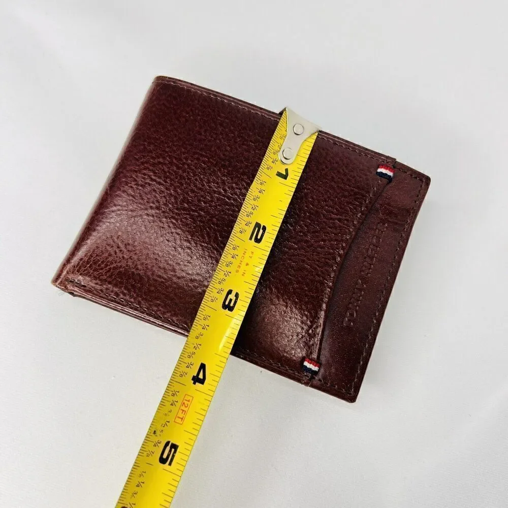 Tommy Hilfiger Men's Genuine Leather Bi-fold Wallet & Card Insert Brown NICE